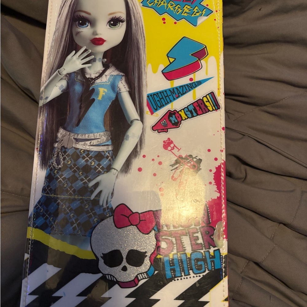 Monster High Latch Box - Picture 3 of 5